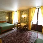 Richemond 2*