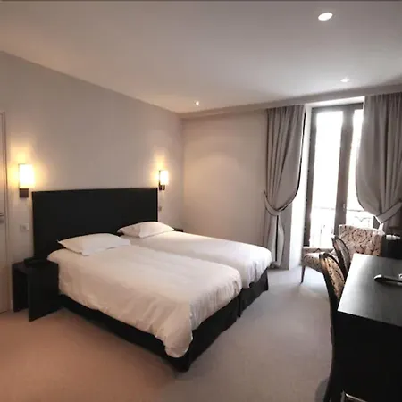 Richemond Hotell 2*