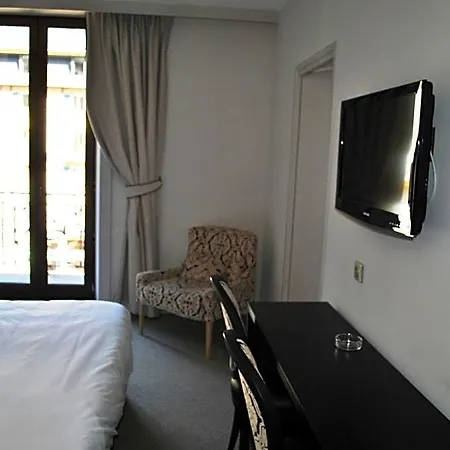 Richemond Hotel 2*